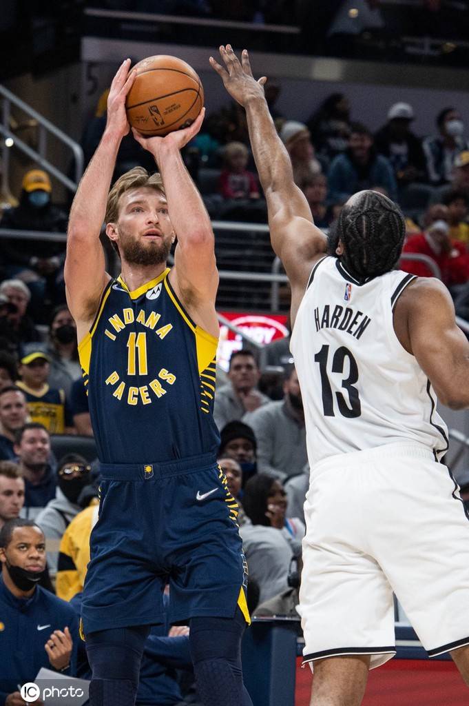 爱游戏体育- c罗打比赛 