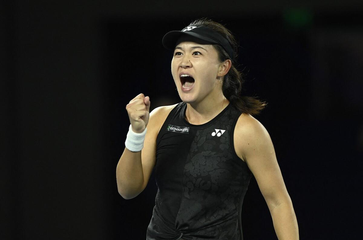 包含阿扎伦卡关键节点挺进下一轮，法国队带队取胜！的词条